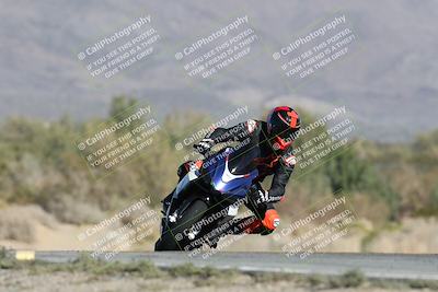 media/Dec-01-2025-Moto Forza (Mon) [[2daa91e15f]]/2-Intermediate Group/Session 2 Turn 9 Entry/